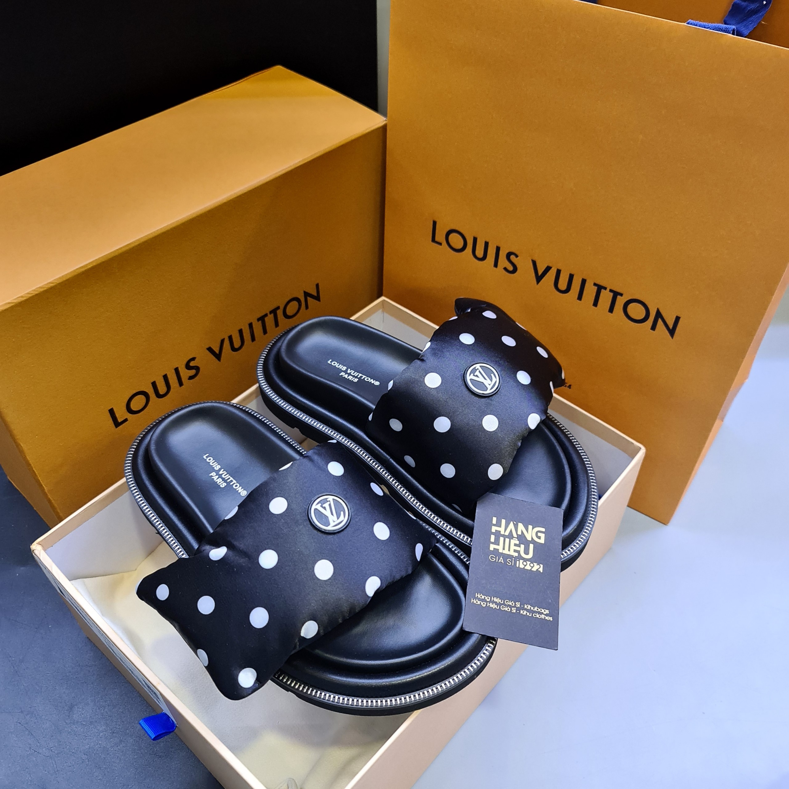 Louis Vuitton LV Unisex Pool Pillow Flat Comfort Mule Black Monogram - LULUX
