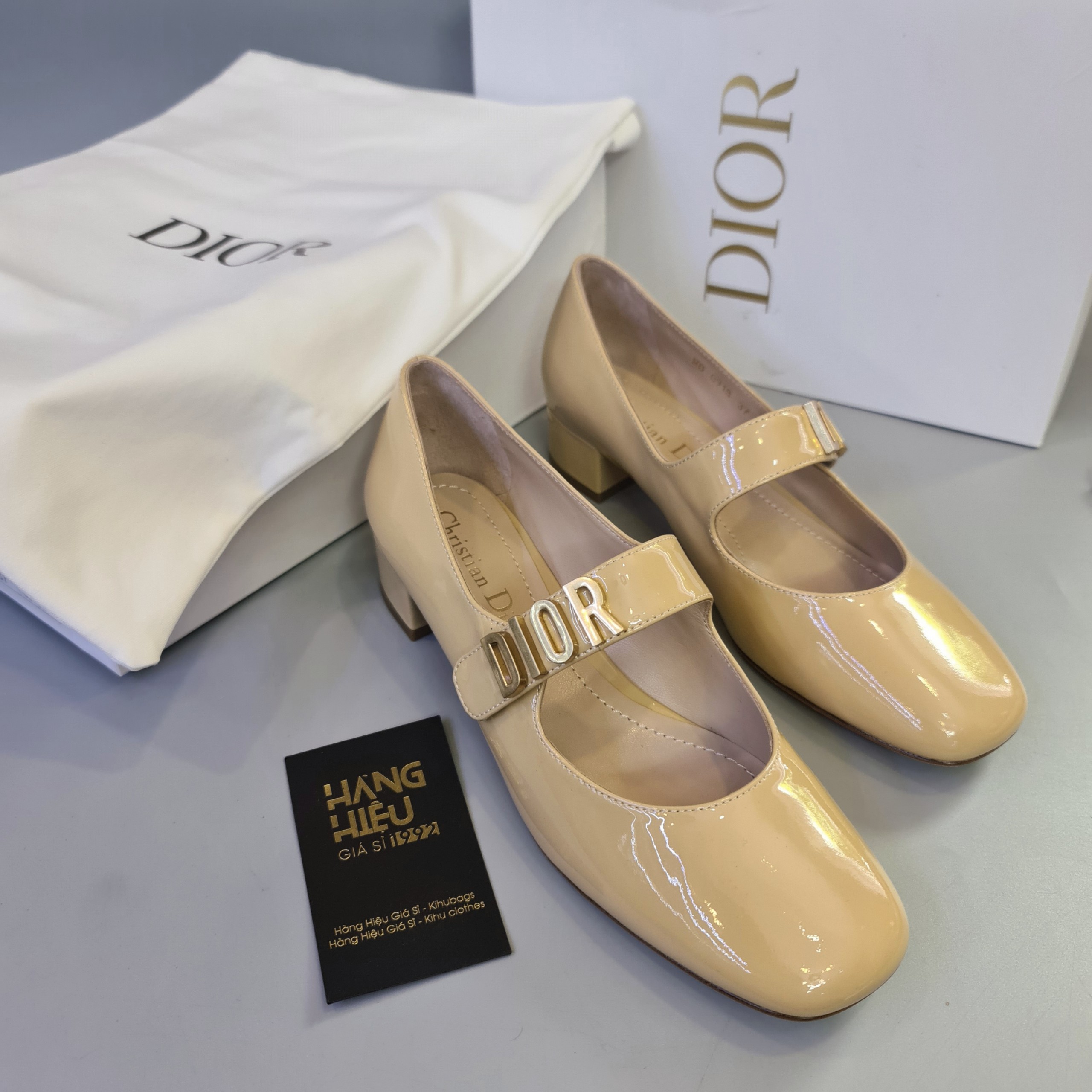 Dior Laminated Leather DDOLL Maryjane Pumps with Triple Buckle 4cm women   Glamood Outlet
