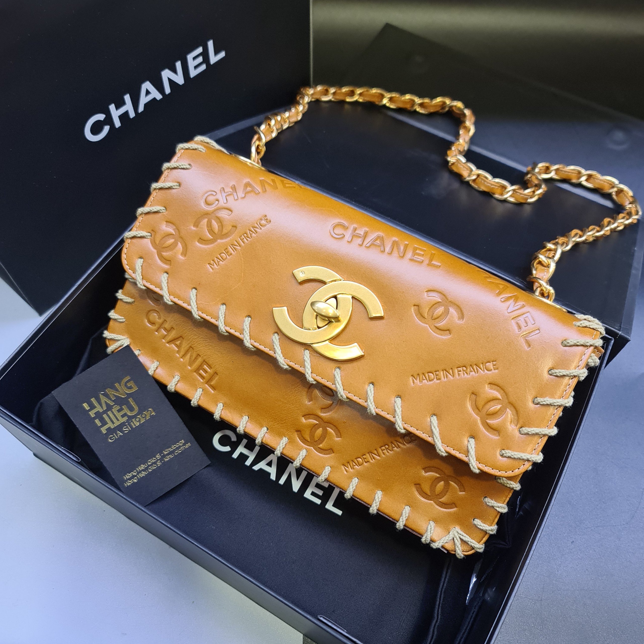 Túi Chanel Vintage Whipstitch Medium Flap Bag (Hàng trả khách)