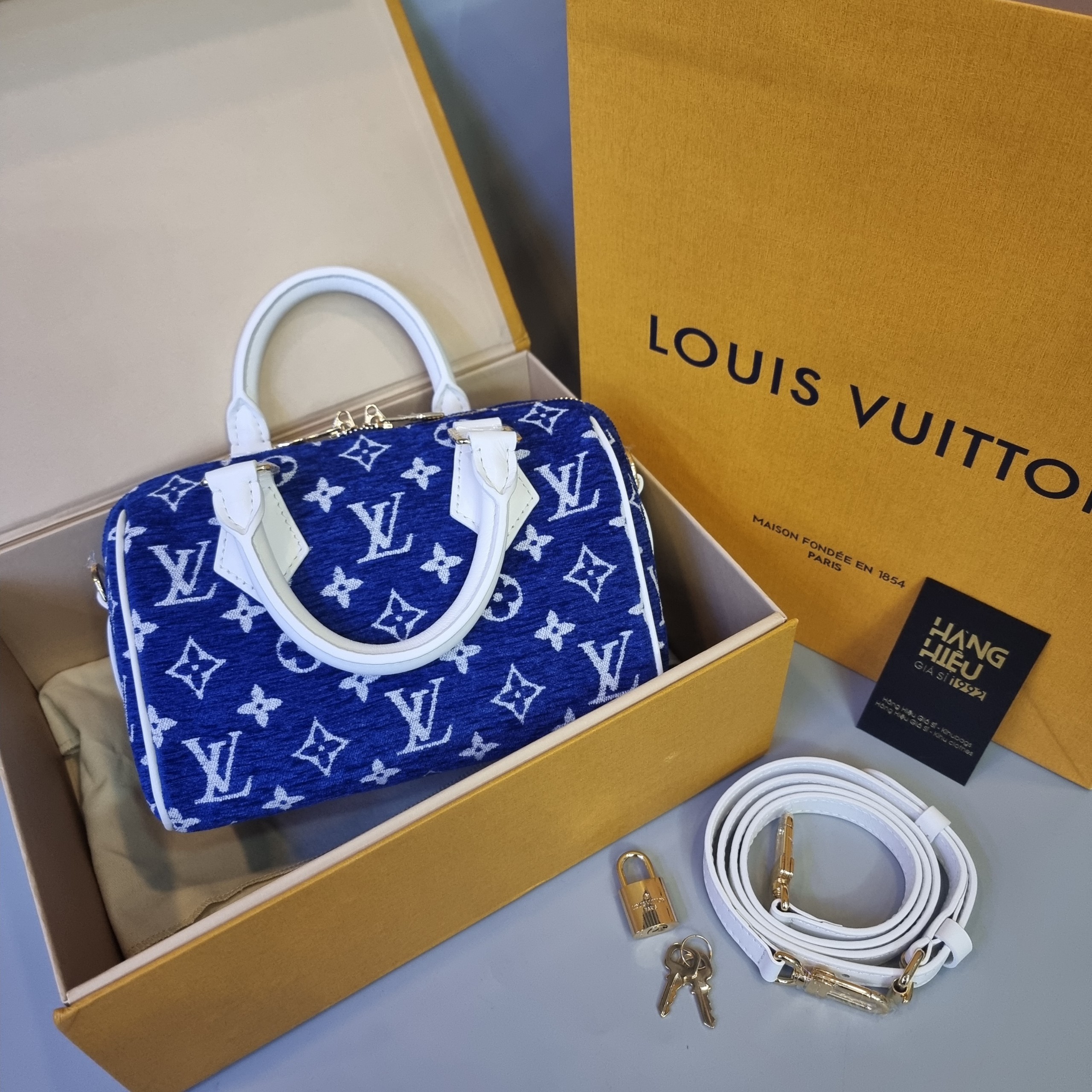 Louis Vuitton Speedy Bandouliere 20 M58958– TC