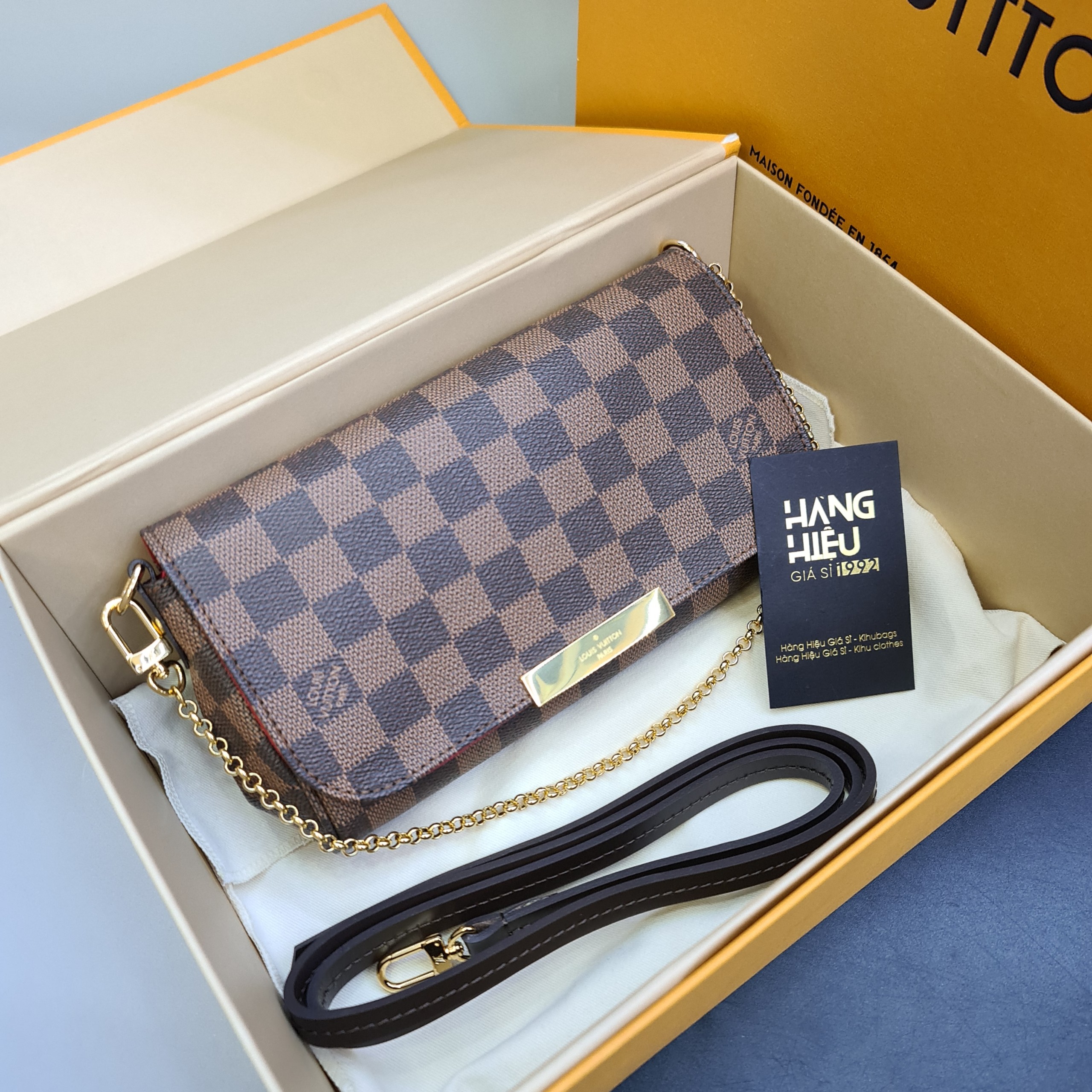 ORDER Louis Vuitton Favorite BAG