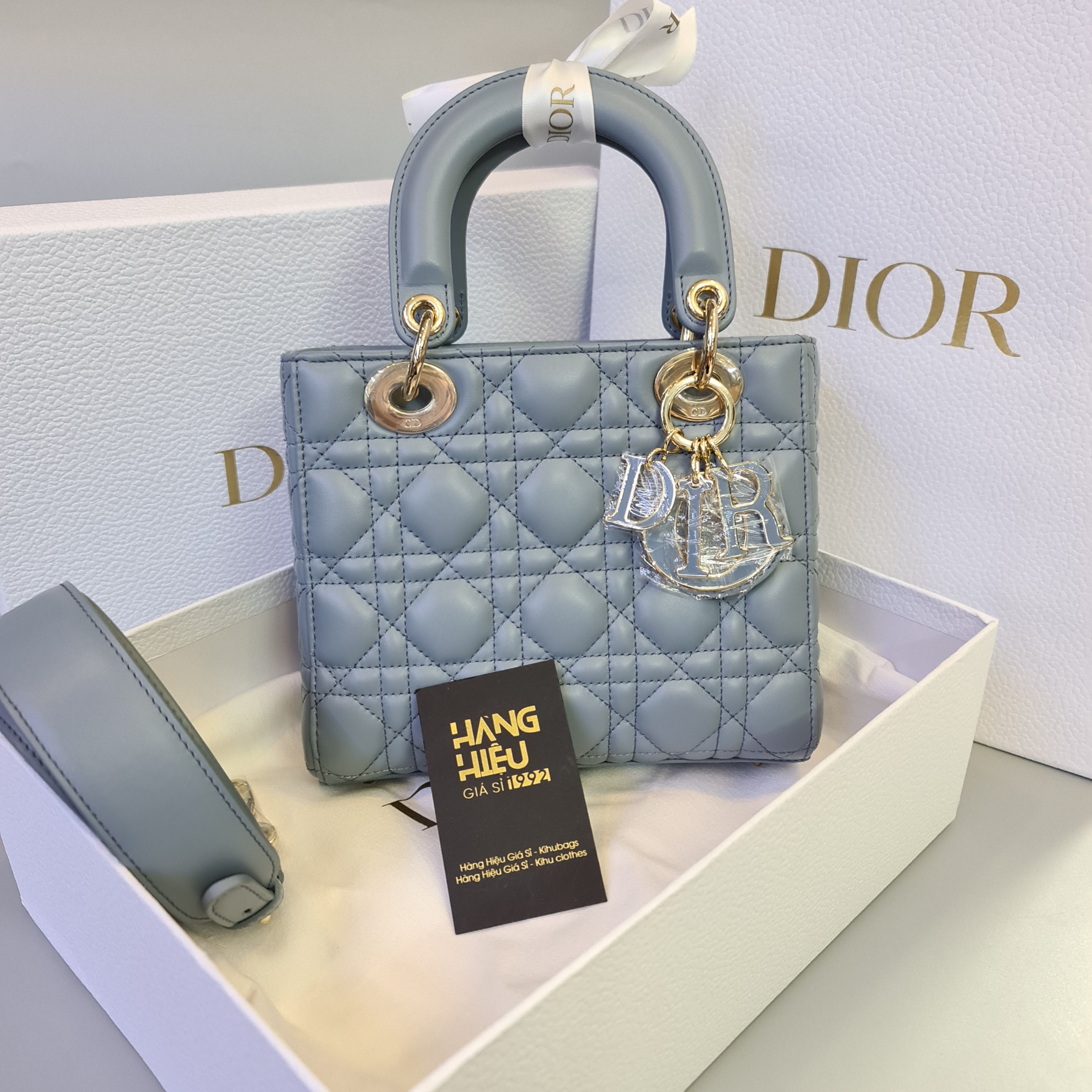 Túi Small Lady Dior Bag màu đen diamond cannage calfskin best quality