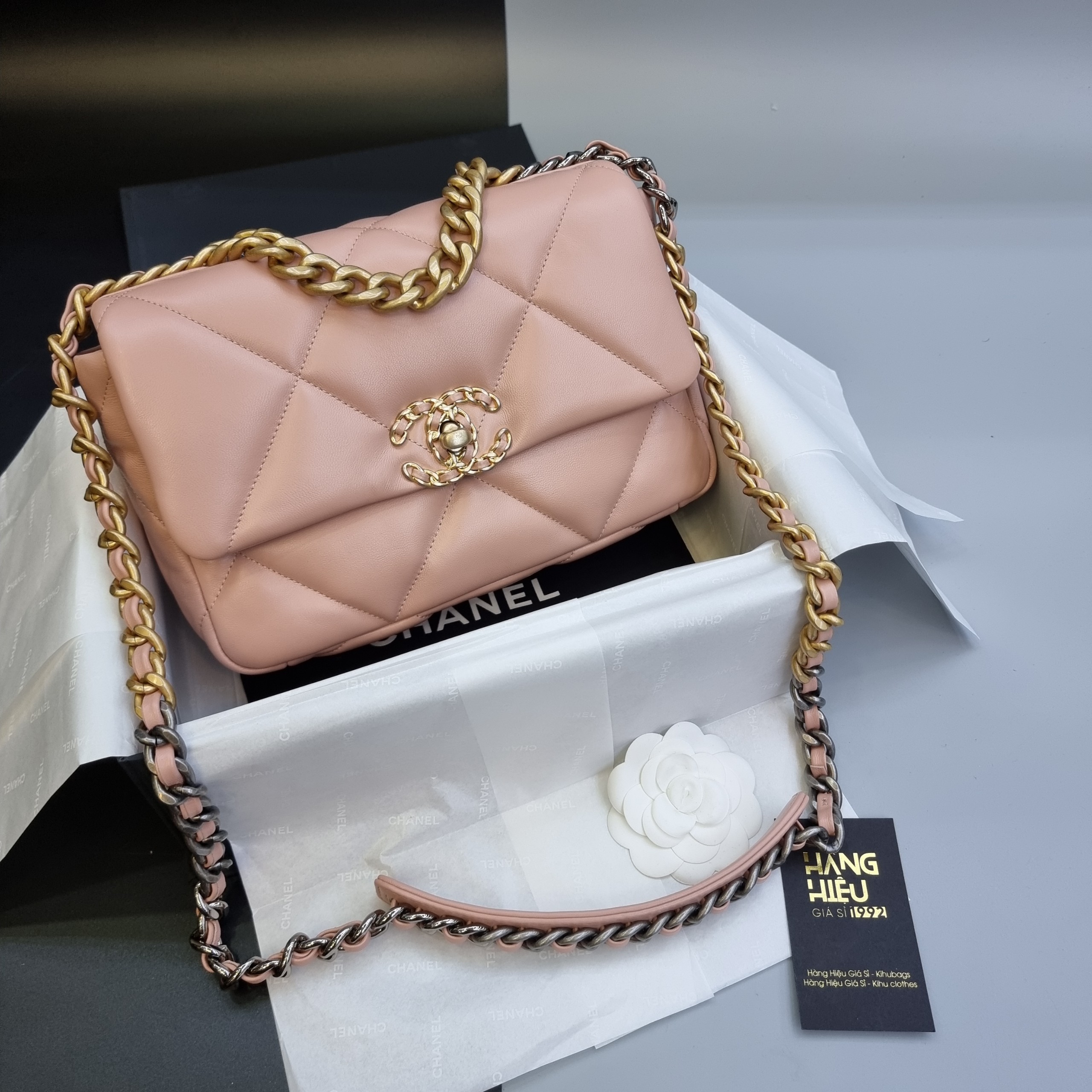 Túi xách Chanel 19 Small Flap Bag chuẩn Authentic  CN000151