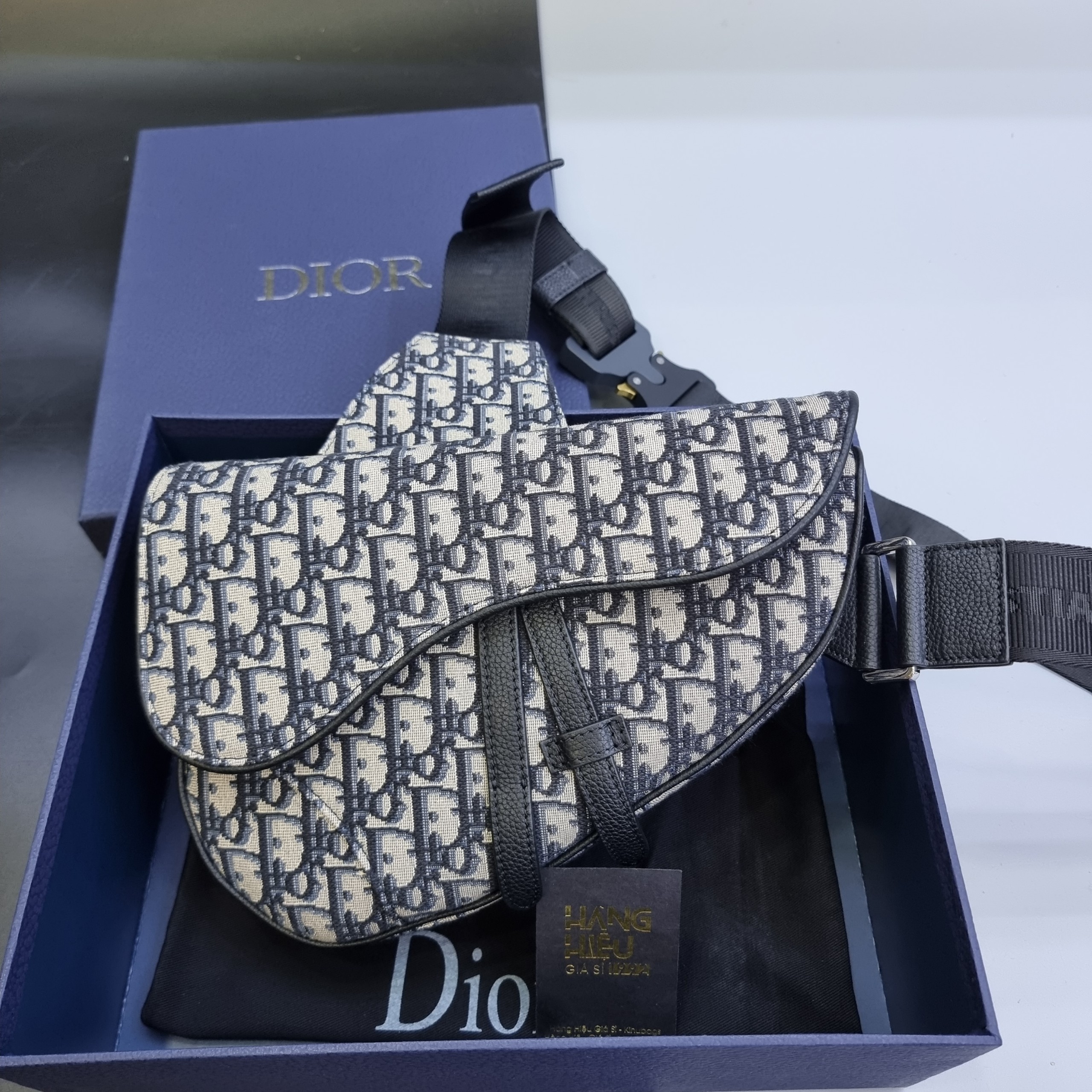Best Dior Saddle Bag Dupes Designer Dior Dupe Bags Purses  Handbags on  Amazon  DHgate  Amazing Dupes