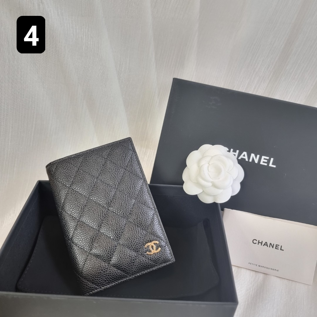 Ví Chanel Passport Wallet